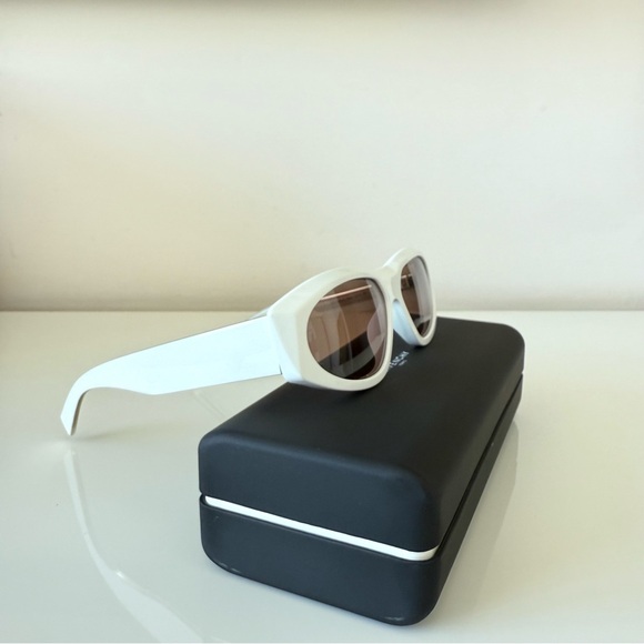 GIVENCHY women vintage sunglasses GV7154/G/S VK670 Authentic - Picture 1 of 9